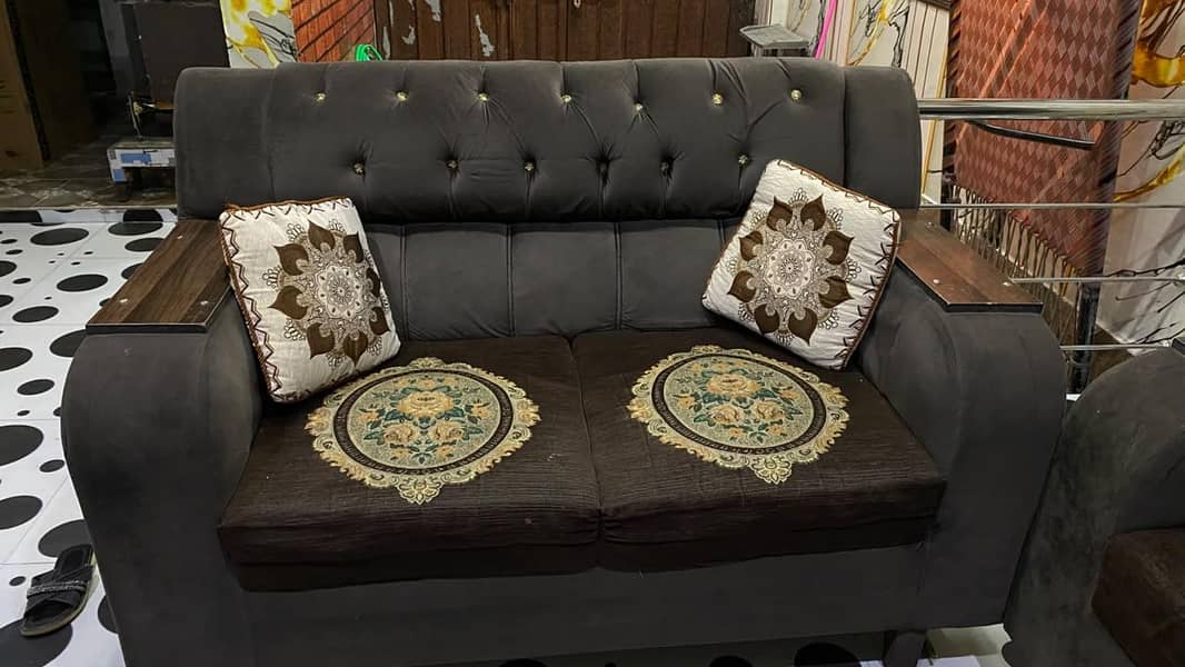 7 Seater Sofa Set 5