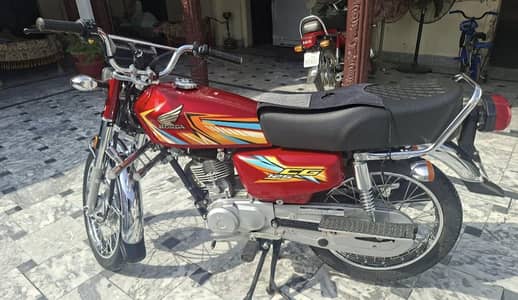 Honda cg125