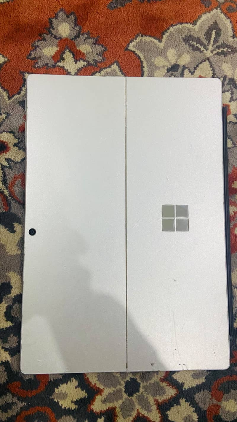 Microsoft surface 7 pro 1
