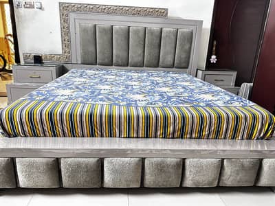 Bed set for sale