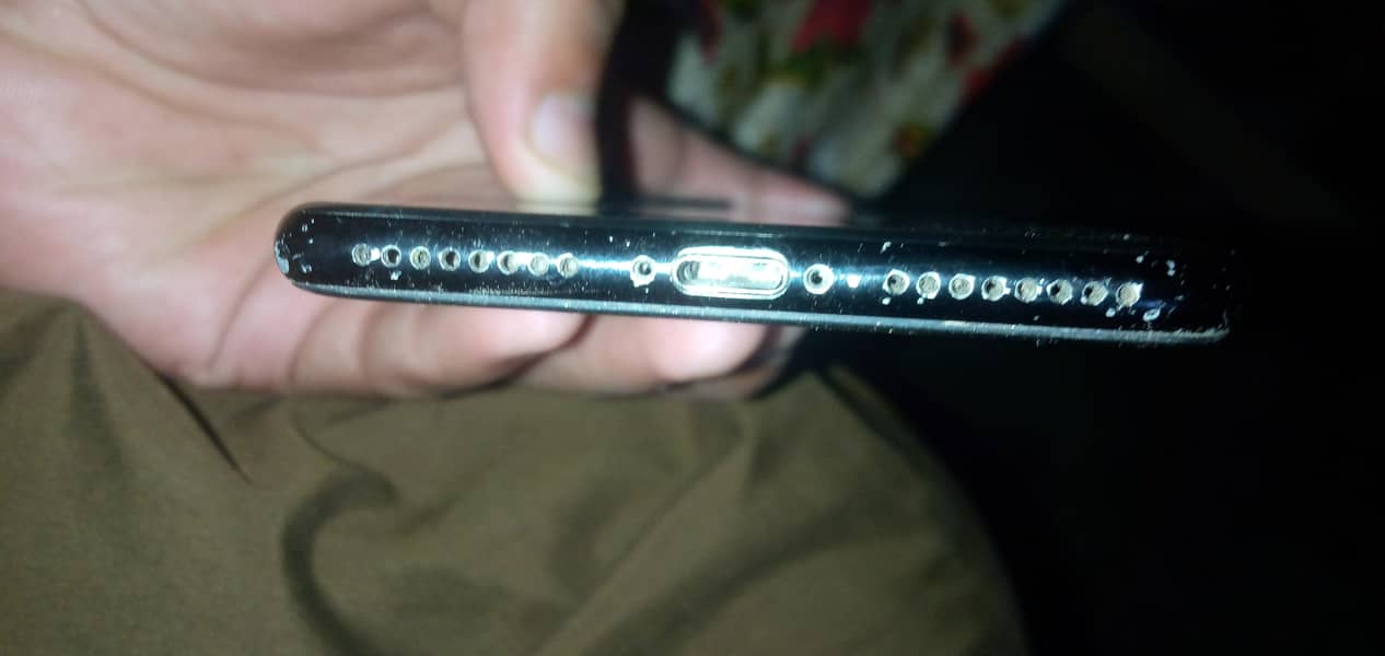 Apple iPhone 7 Plus 4