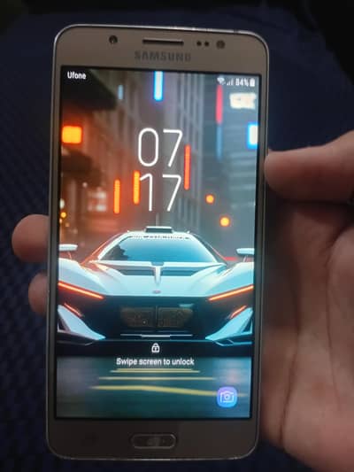 Samsung Mobile J5