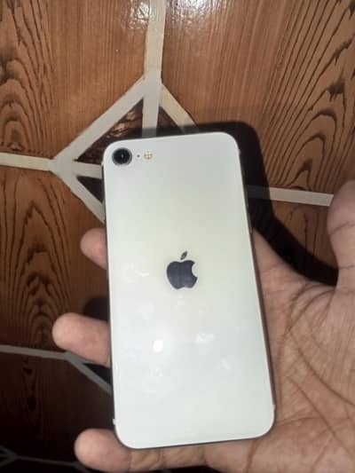 Apple iPhone SE