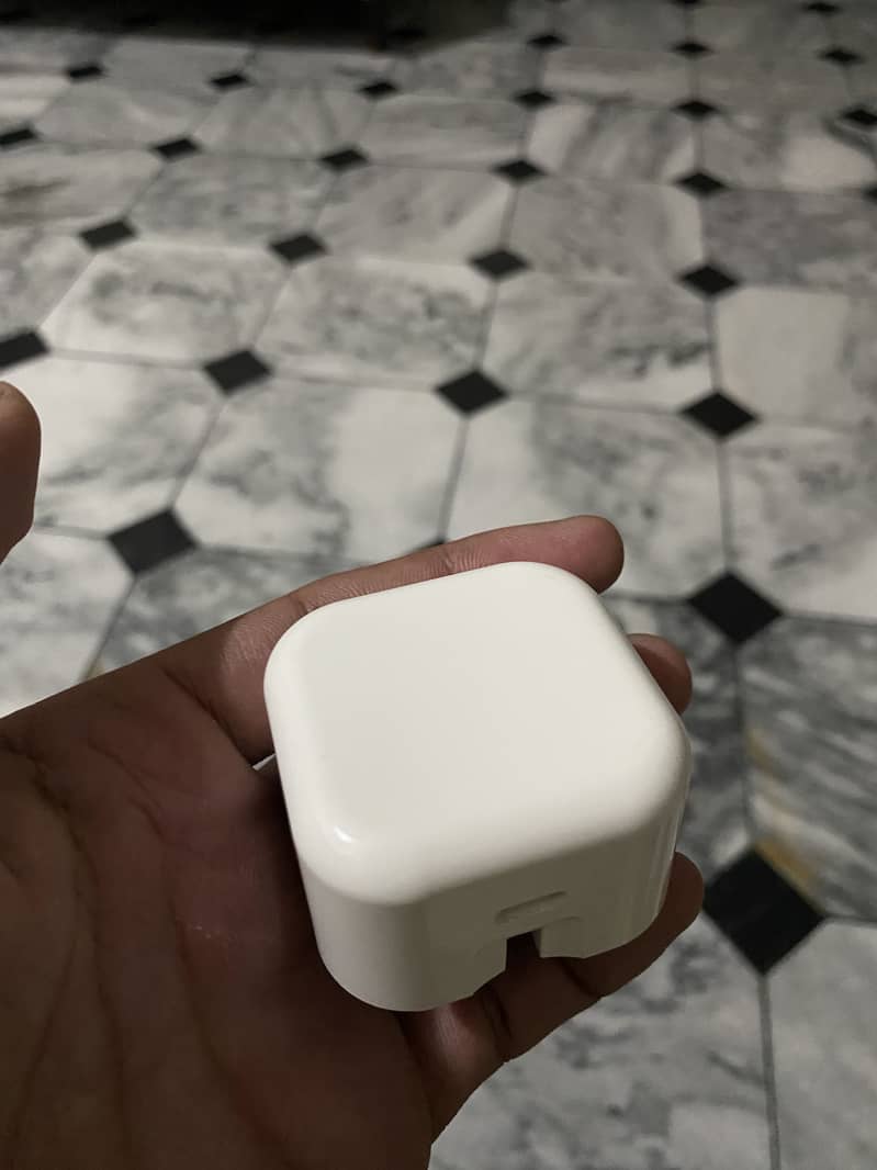 Apple iPhone 11 7