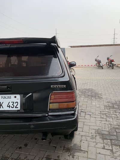 Suzuki Khyber 1991