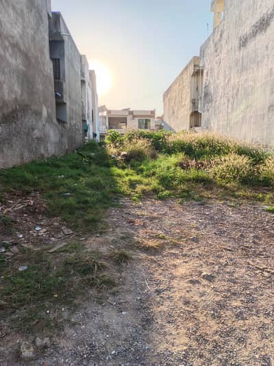 One Kanal heighted residential plot available for sale in National Police Foundation O-9 Islamabad
