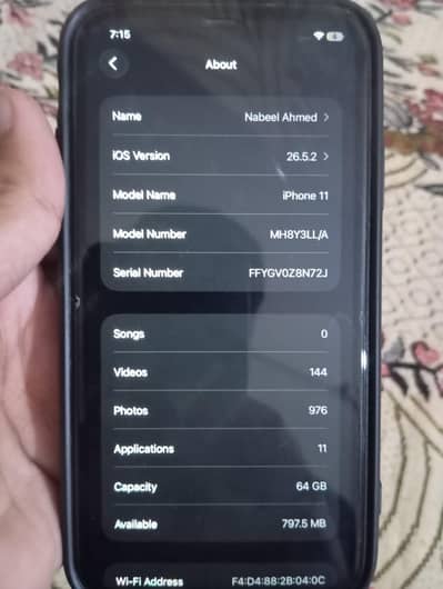 Apple iPhone 11