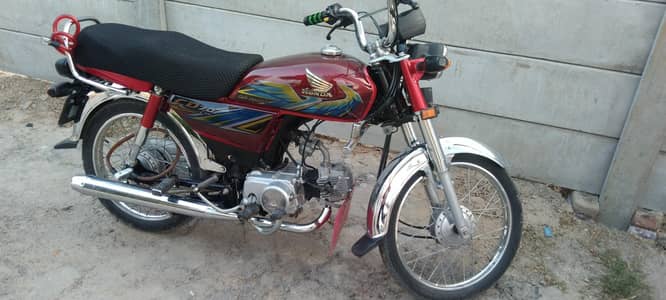 CD 70 Bike Genuine Condition