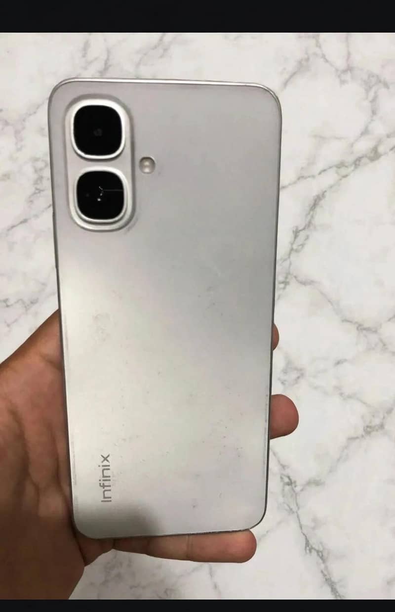 Infinix Smart 10 - Mobile Phones - 1120869495