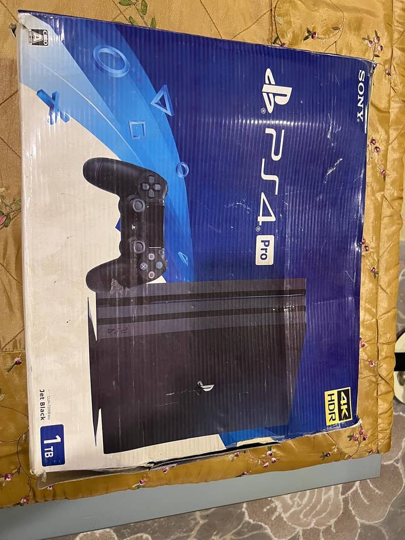PS4 Pro 3
