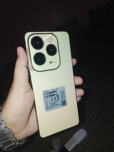 Infinix Hot 40