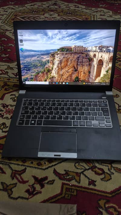 Toshiba Protege z30C