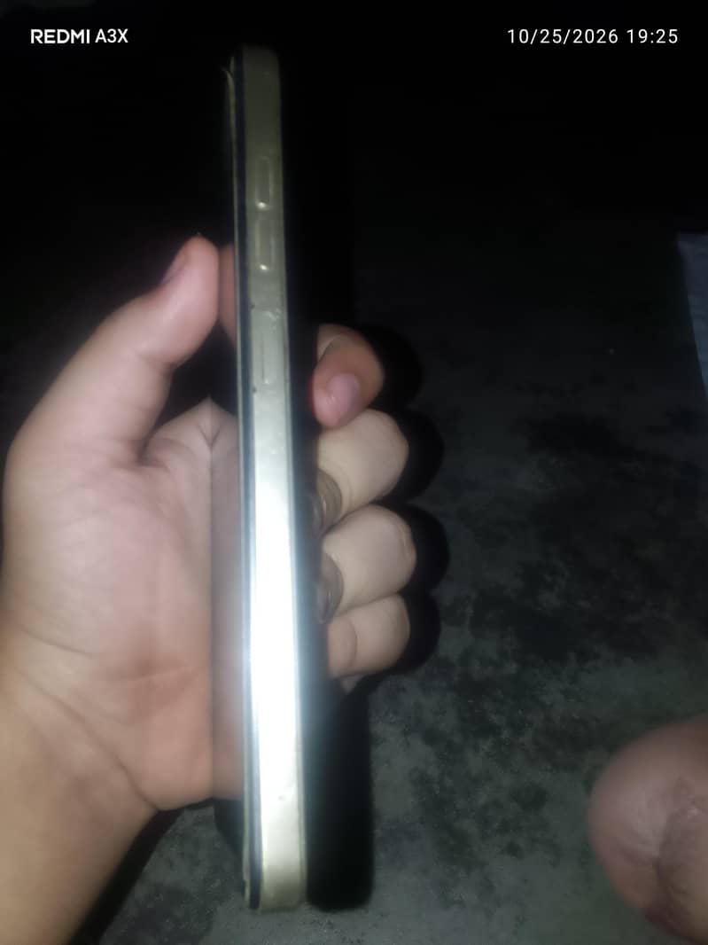 Tecno Spark 20C 3