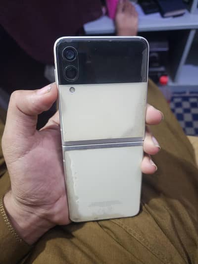 Samsung Mobile Z Flip 3