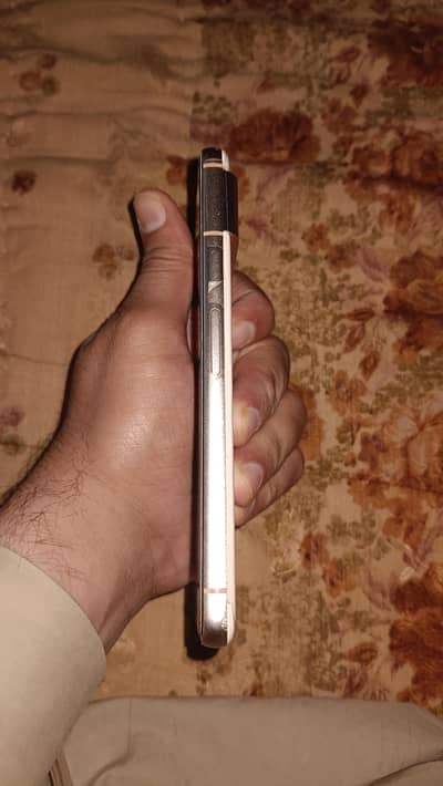 Google Pixel 8
