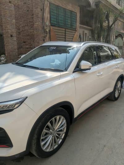 Changan Oshan X7 2024 future sense