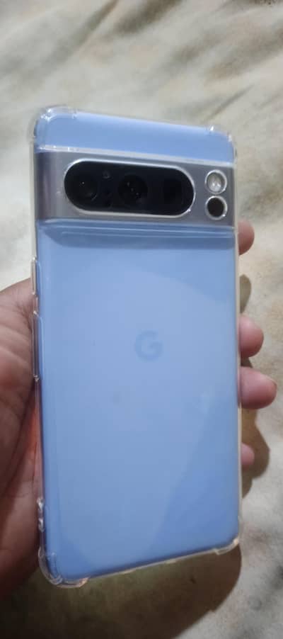 Google Pixel 8 Pro