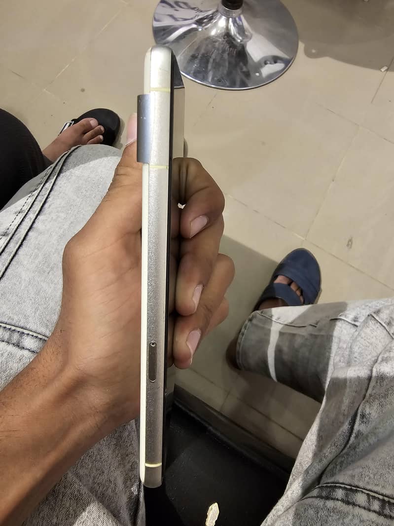 Google Pixel 7 6