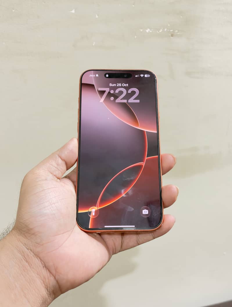 Apple iPhone 17 Pro Max 2
