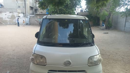 Daihatsu Tanto 2012