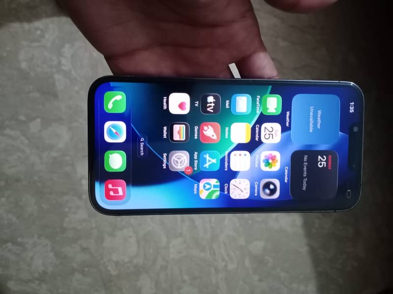 Apple iPhone 13 Pro 2