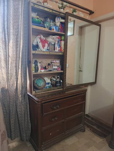 Dressing Table & Side Table