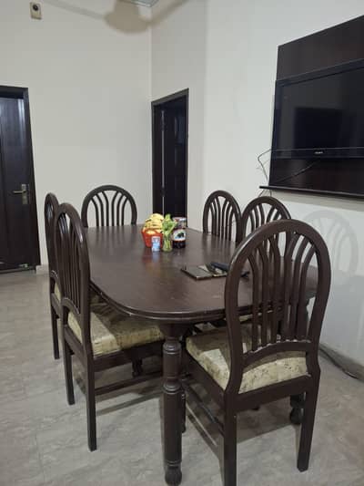 Dinning Table