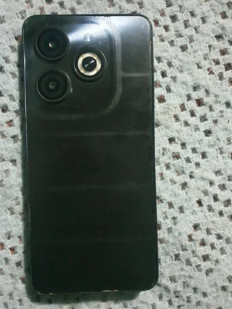 Infinix Smart 8 2