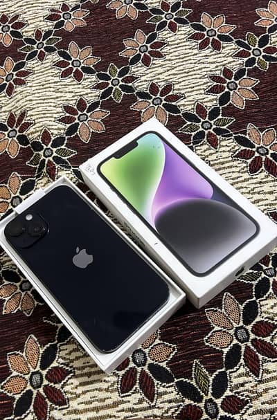 Apple iPhone 14