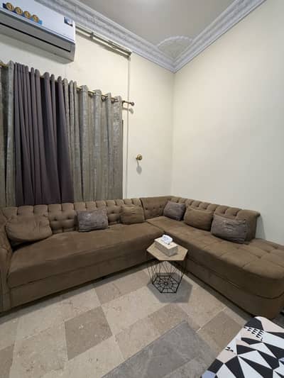 7 seater Sofa set - Condition 9/10 - slightly used