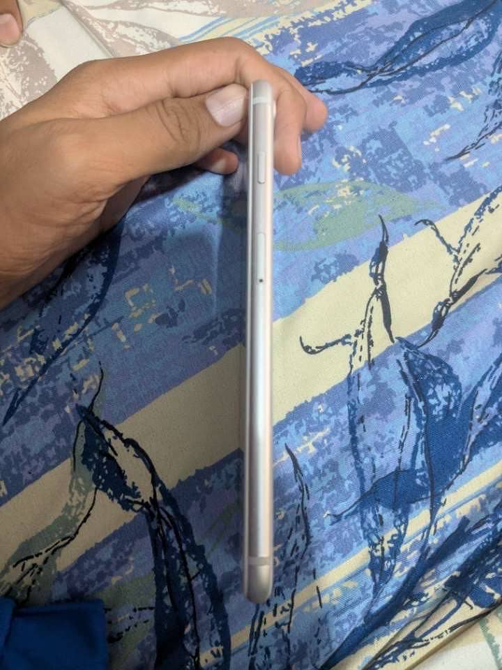 Apple iPhone 8 Plus 2