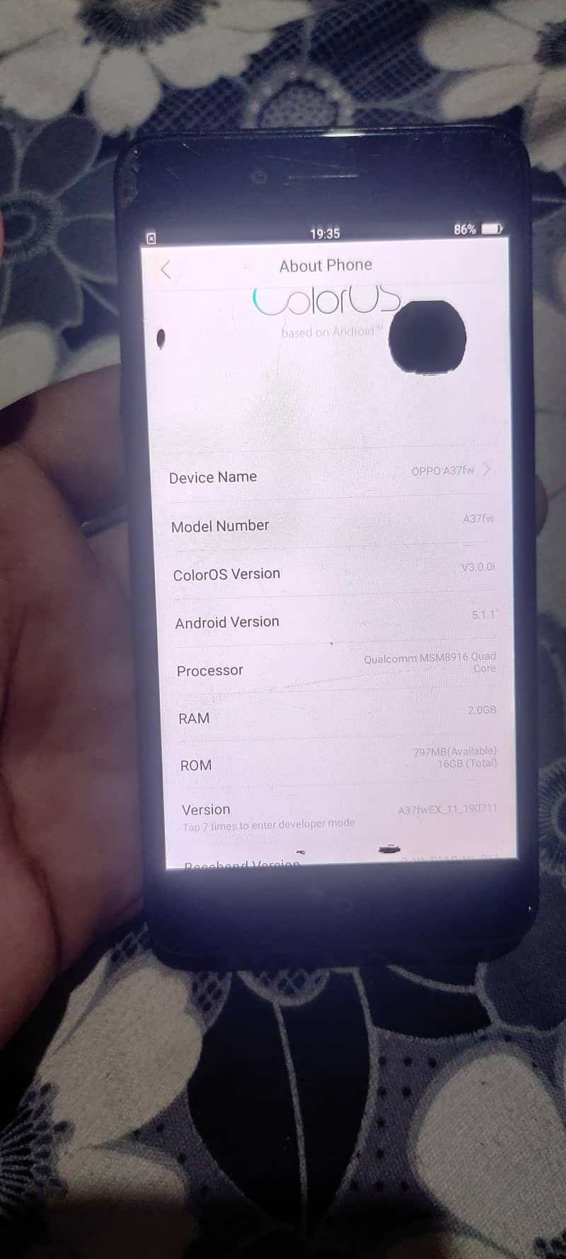 OPPO A76 5