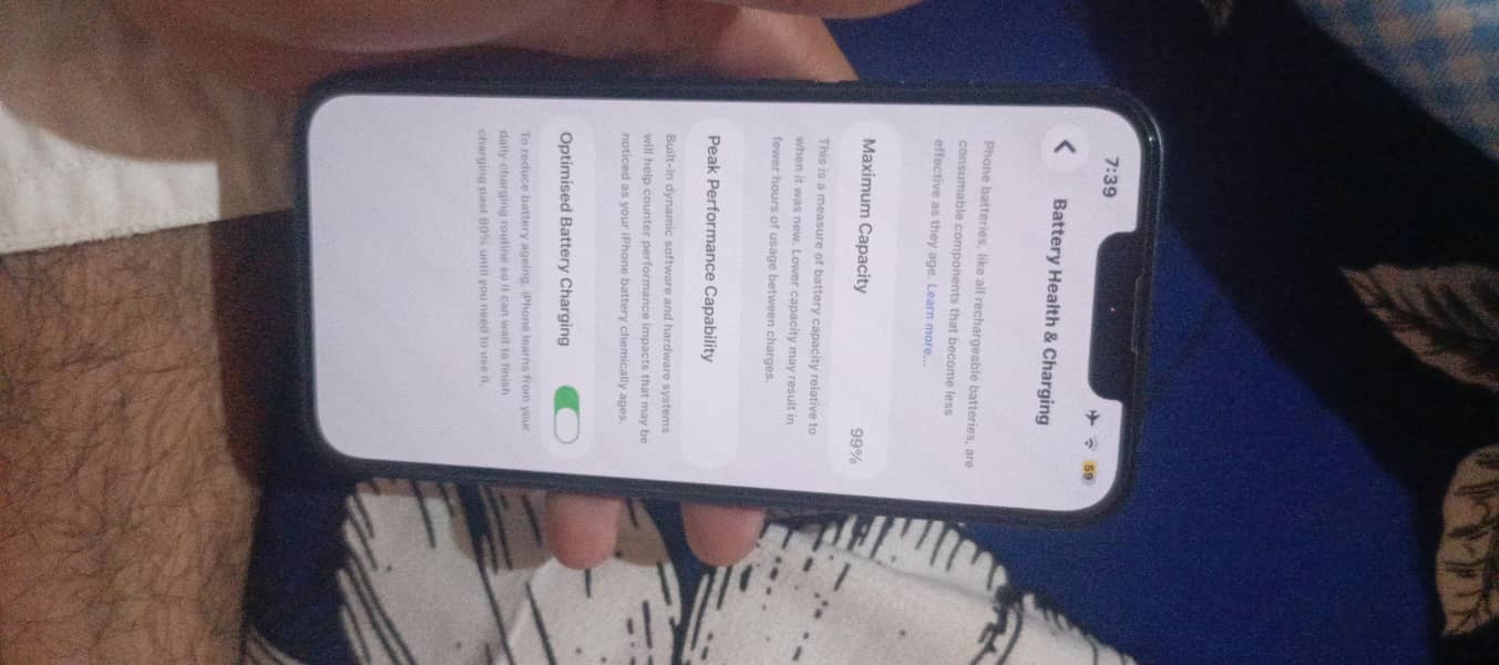 Apple iPhone 13 5
