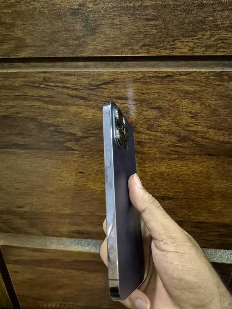 Apple iPhone 14 Pro Max 2