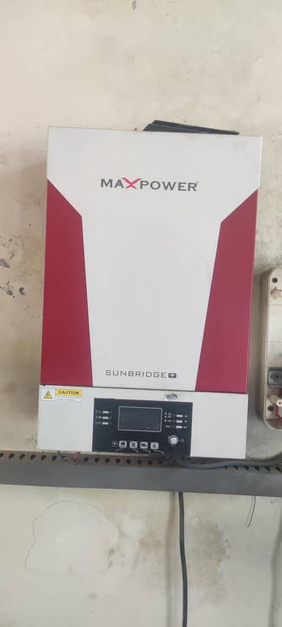 Complete solar setup |inverter+batteries+accessories