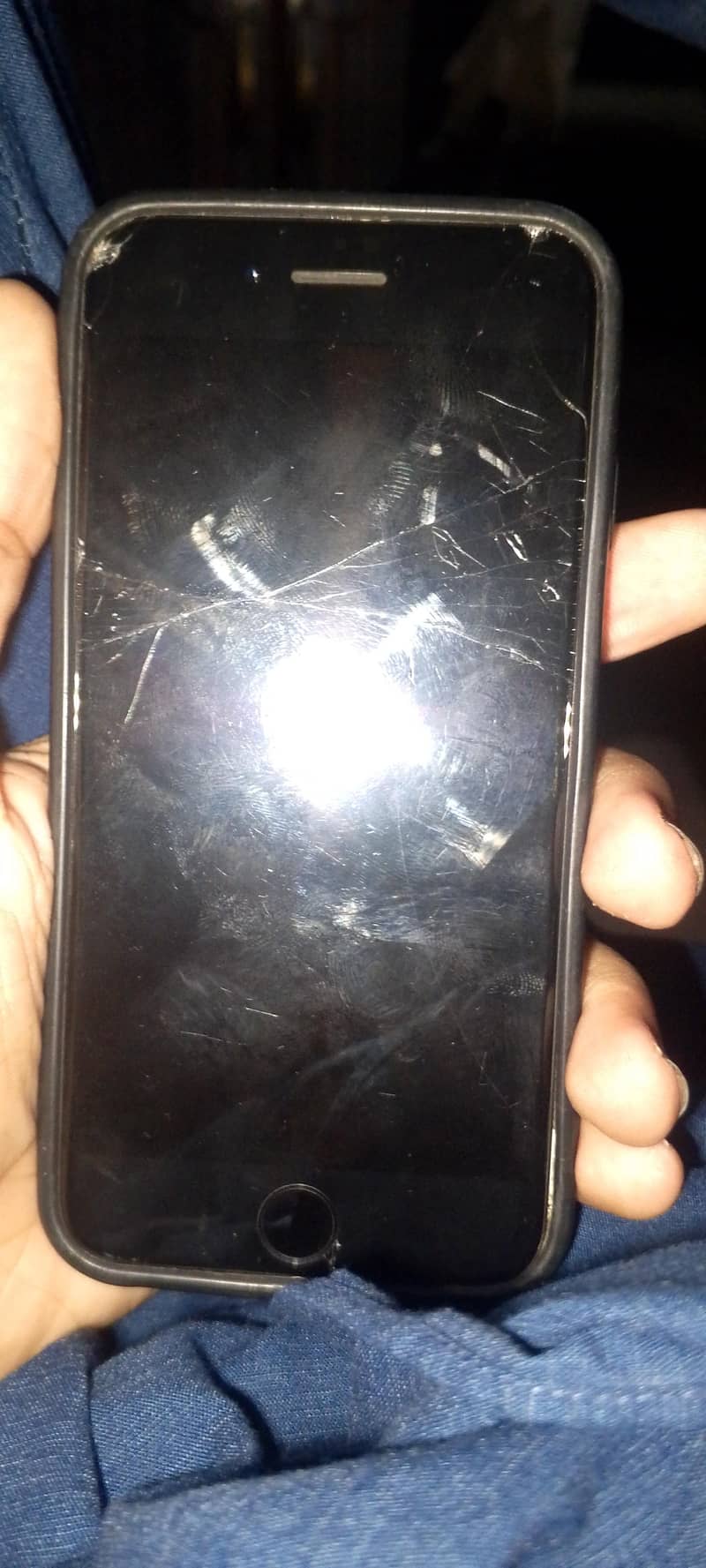 Apple iPhone SE 0