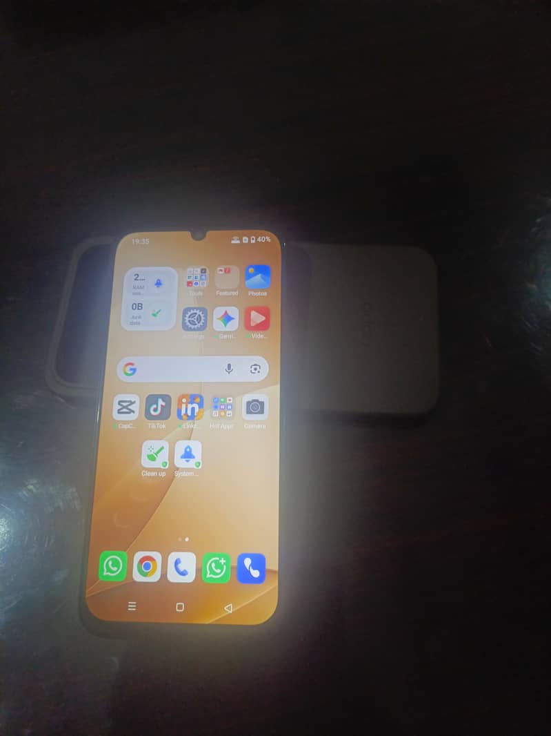 OPPO A6c 0