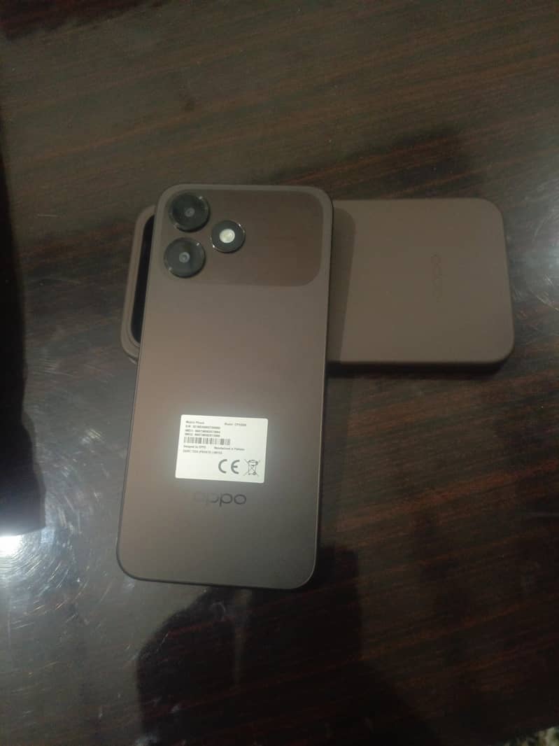 OPPO A6c 1