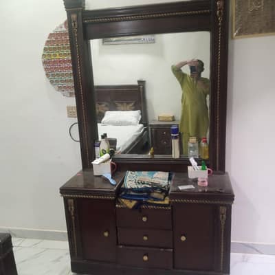 bedroom set