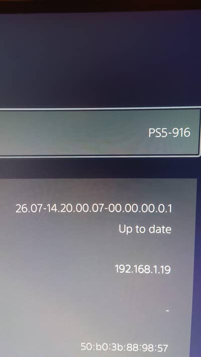 PS5 Slim 10/10 with box