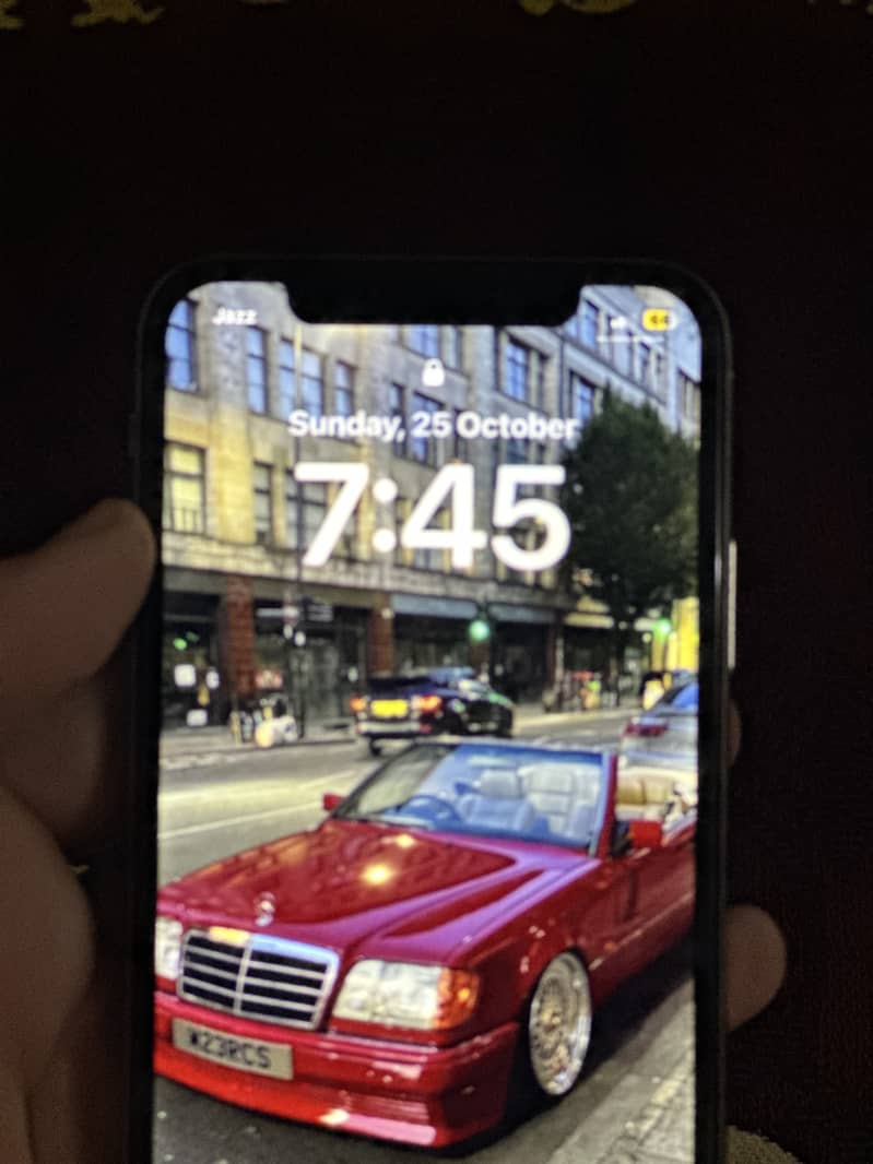 Apple iPhone X 3