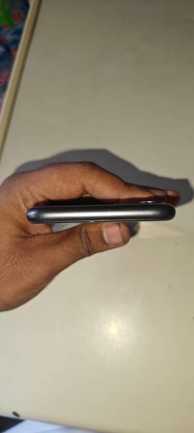 iPhone 11 nonpta jv