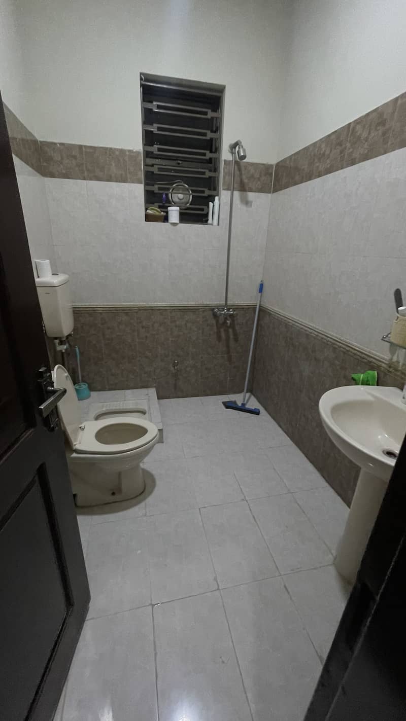 Upper portion for rent 1