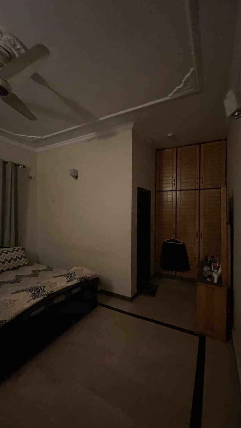 Upper portion for rent 5