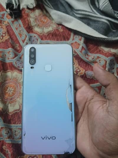 Vivo Y17