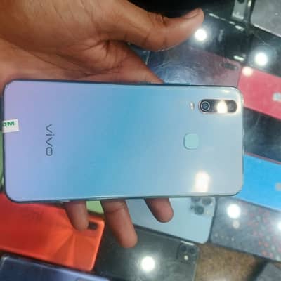 Vivo y17