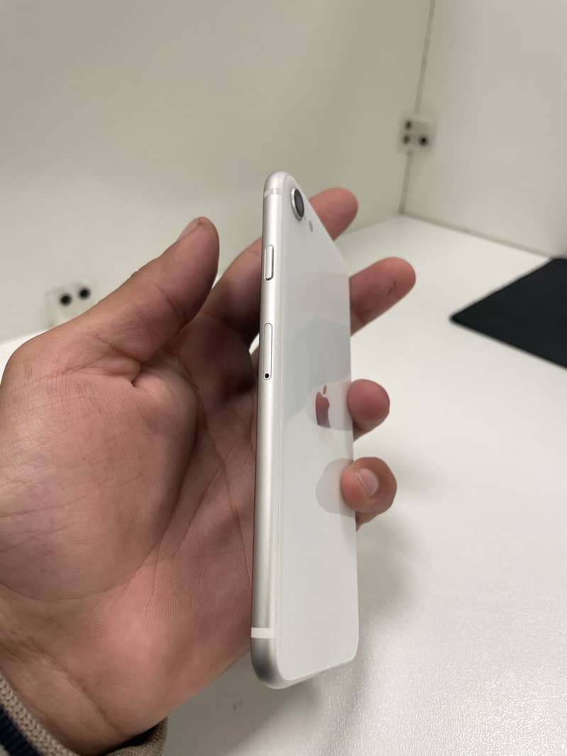 Apple iPhone SE 5