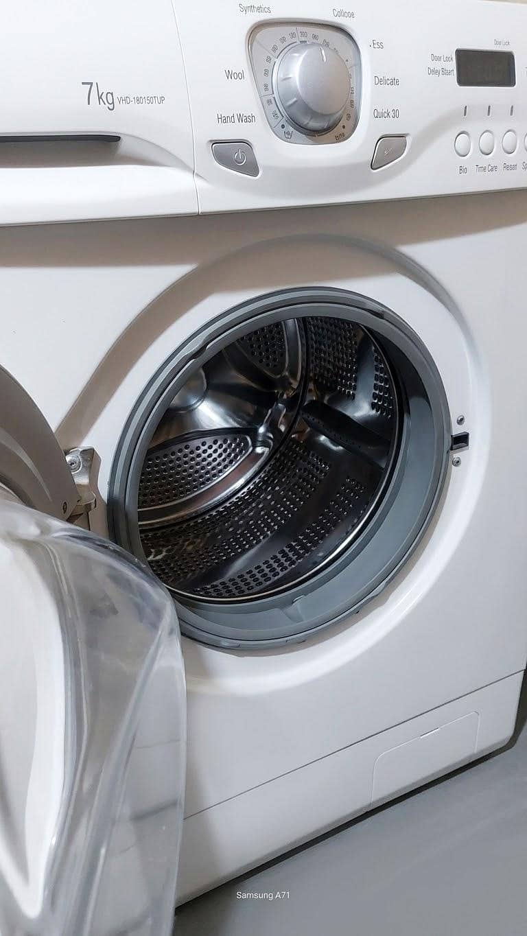LG automatic washing machine 2