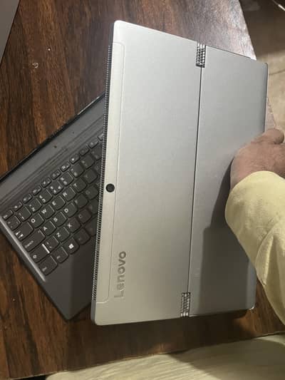 Lenovo IdeaPad Miix 520