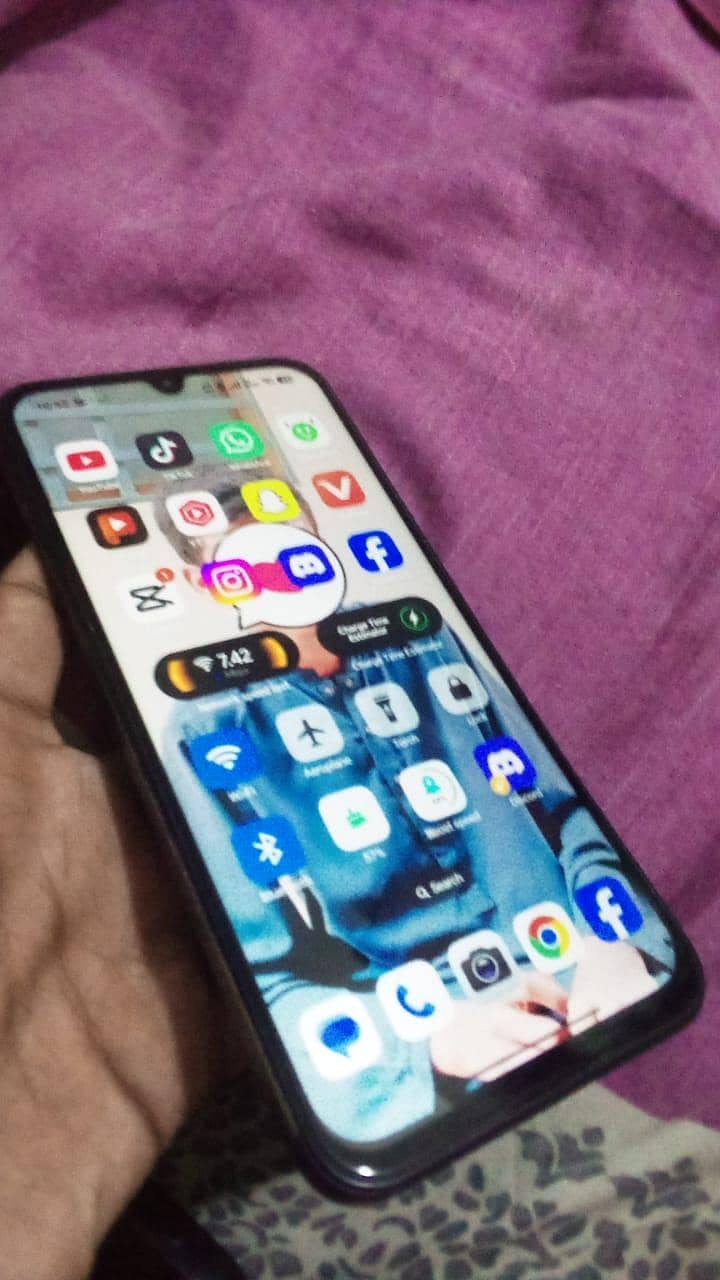 Xiaomi Redmi 15C 1